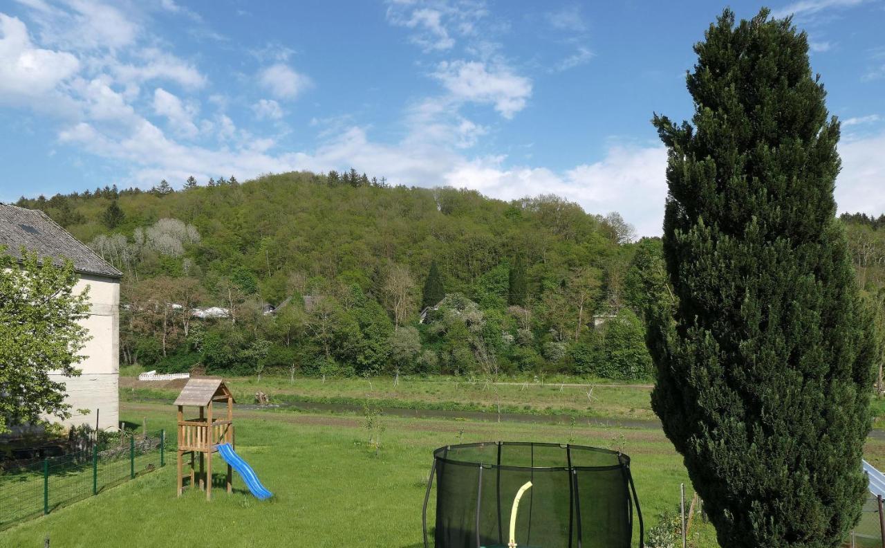 Ferienhaus Blick Zur Ahr Antweiler 外观 照片
